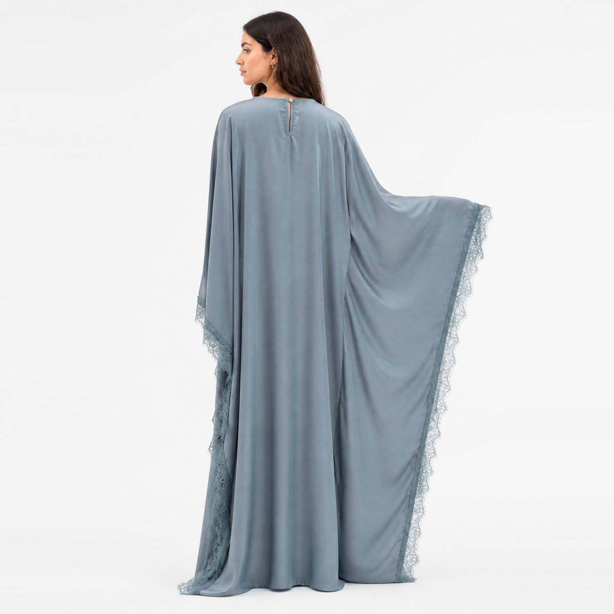 Abaya caftan satiné à dentelle