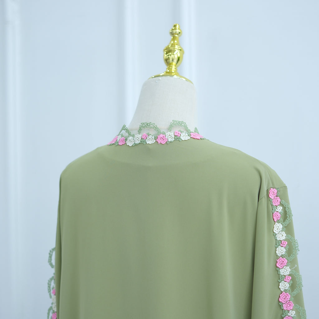 Kimono broderie flower