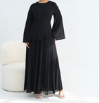 Robe asymétrique à volants