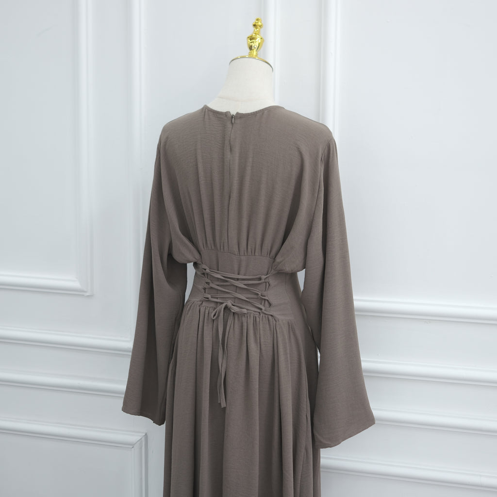 Robe cintrée à la taille