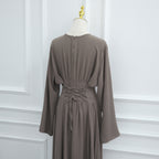 Robe cintrée à la taille