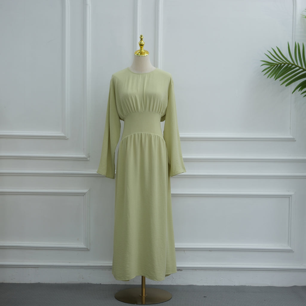 Robe cintrée à la taille