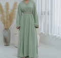 Abaya à col et ceinture brodée