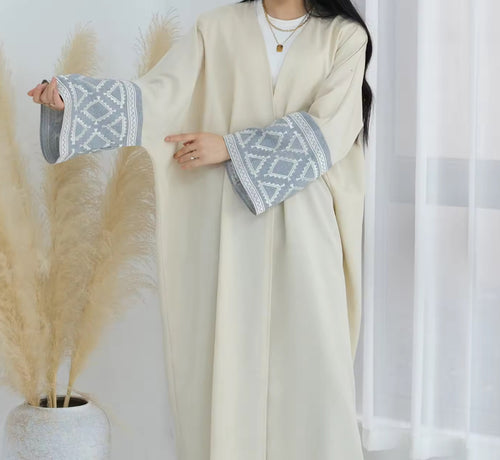 Abaya brodé