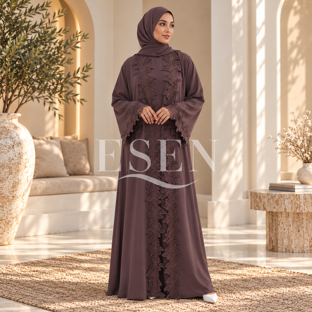 Ensemble kimono et sous-robe brodé