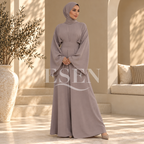 Robe cintrée à plis